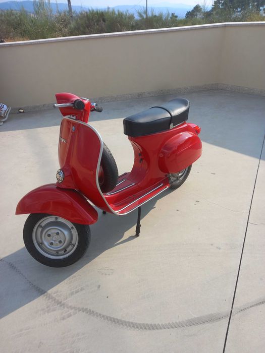 Mota vespa 50 s toda restaurada