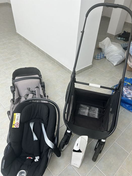Carro com ovo cybex plati cloud Q plus