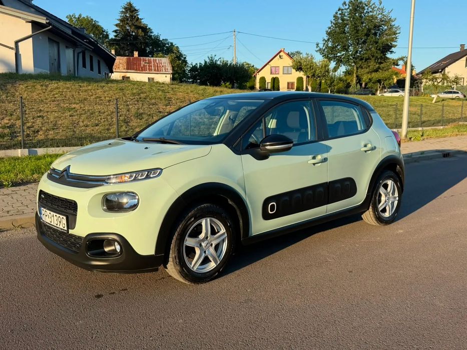 Citroën C3 Citroën C3 1.2 PureTech (82 HK) | Navi
