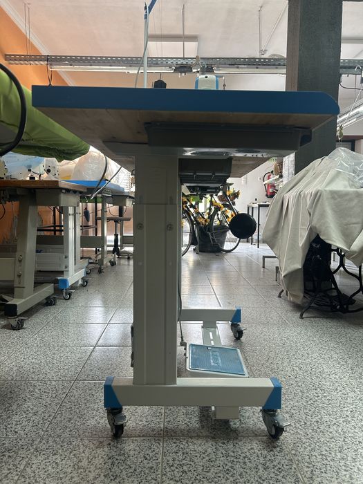Máquina de Costura Industrial JACK 8558G – 1 Agulha / Ponto de Cadeia