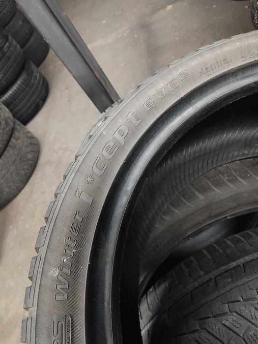Шини бу 245/40 R19 Hankook Winter ICept evo2 Комплект Зима