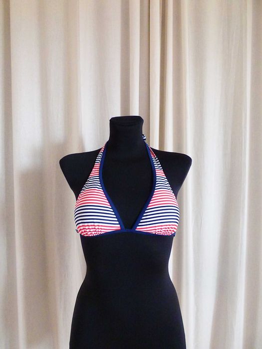 Stanik biustonosz góra od kostiumu kąpielowego bikini trójkątny