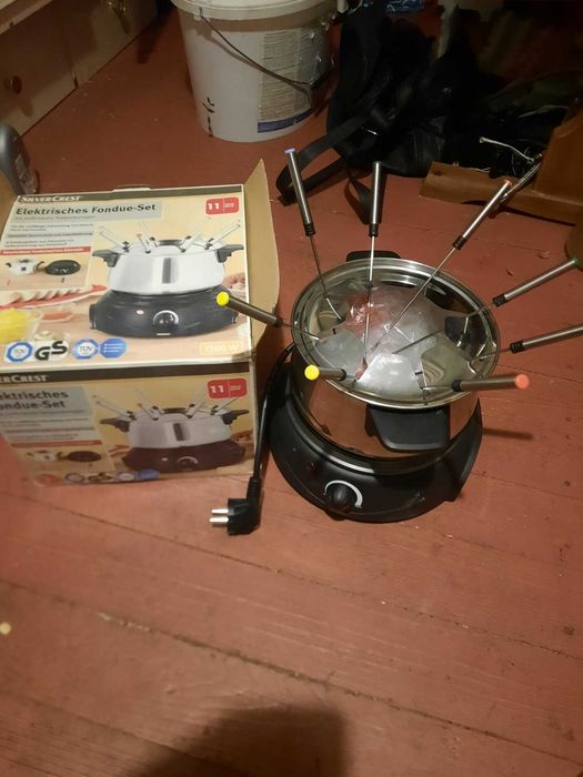 Техніка для кухні (фондюшниця, рисоварка)