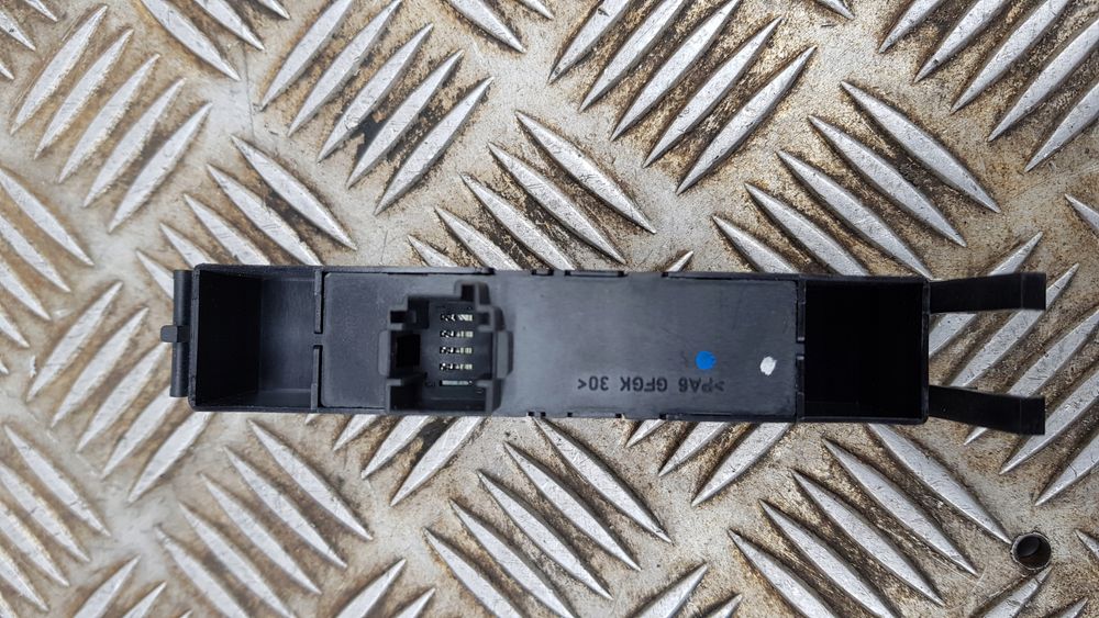 BMW E46 Lift przełącznik Szyb Prawy