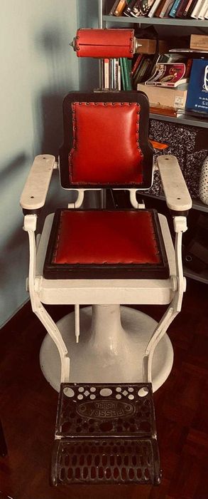 Cadeira de barbeiro Pessoa Lisboa