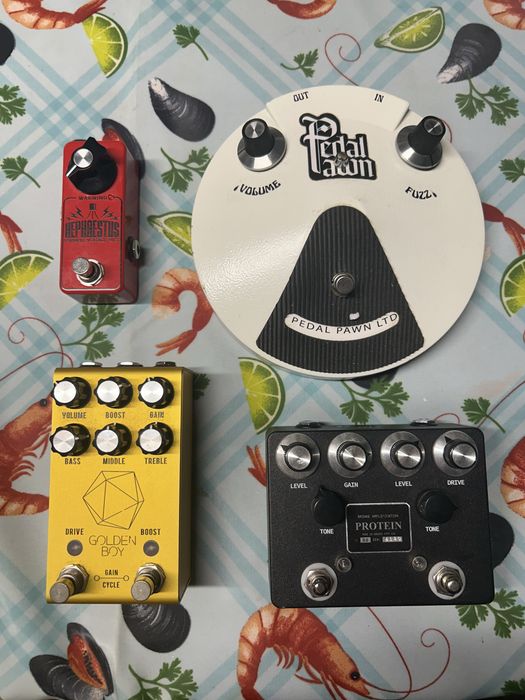 Pedais para Guitarra64729508242562127