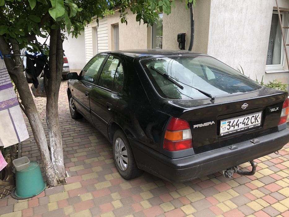 Nissan Primera P10