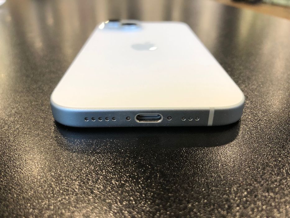 IPhone 15 blue 256gb