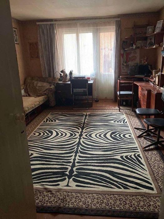 Продам квартиру 3-к, Хмельницького Богдана вул., 11, Поділ