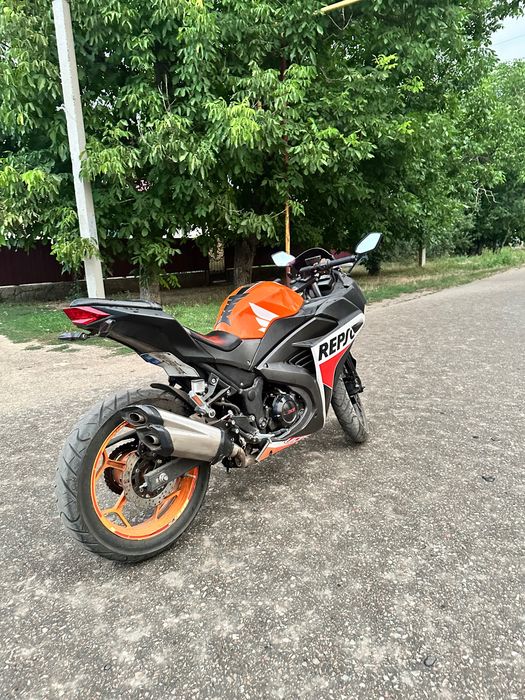 Мотоцикл ml250cbr