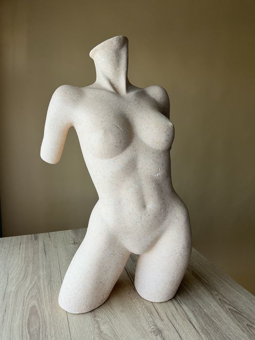 Conjunto de 3 bustos esferovite