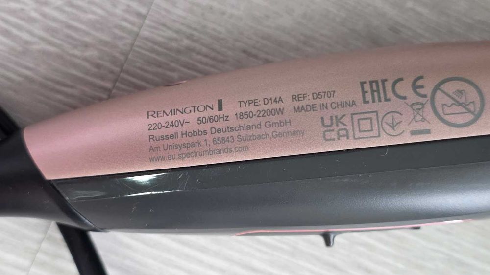 Remington D5707 suszarka do włosów z jonizacją samam suszarka