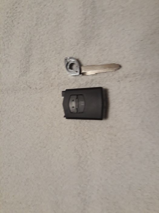 Vendo carcaça de comando chave mazda