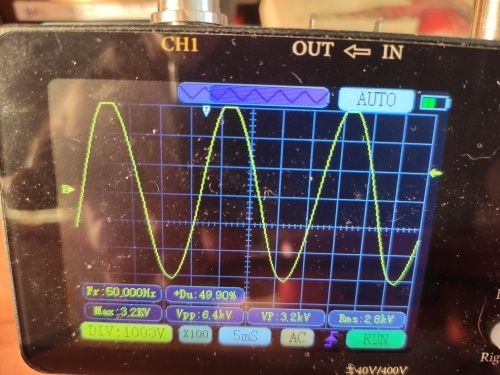 Инверторы 12В - 220В   3000wт - 4000wтчистый синус