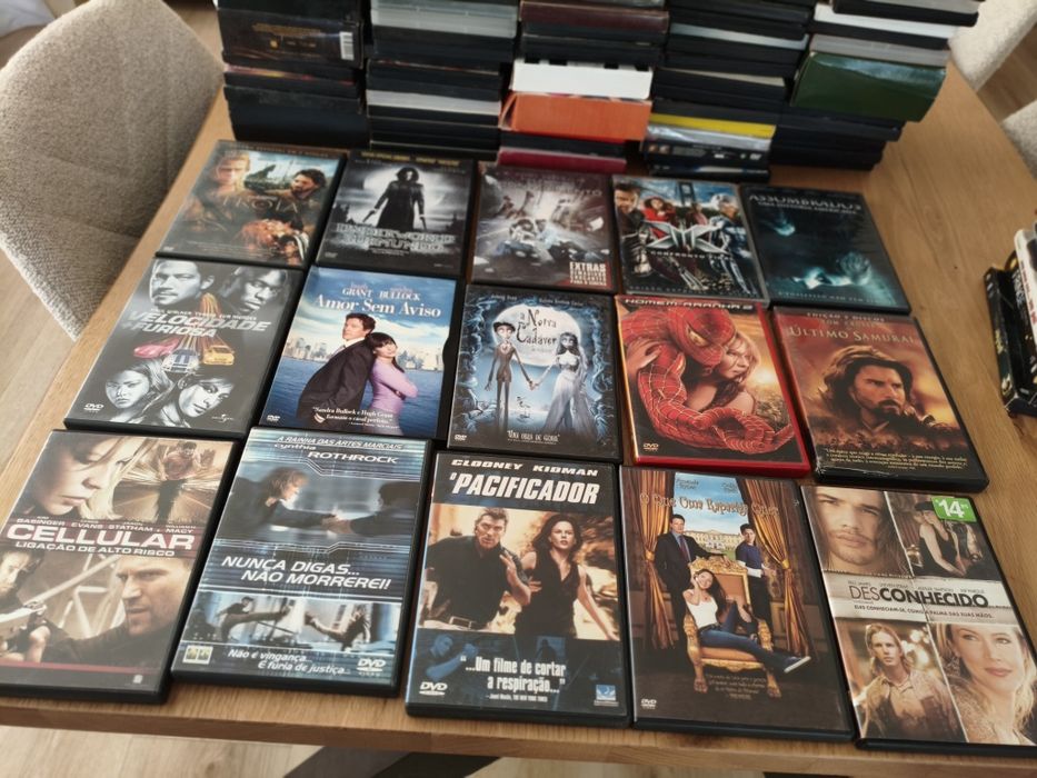 Conjunto de DVDS