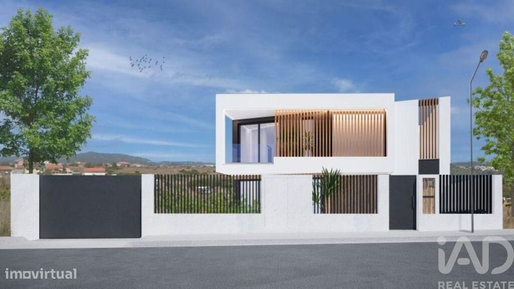 Terreno para construção em São Domingos de Rana