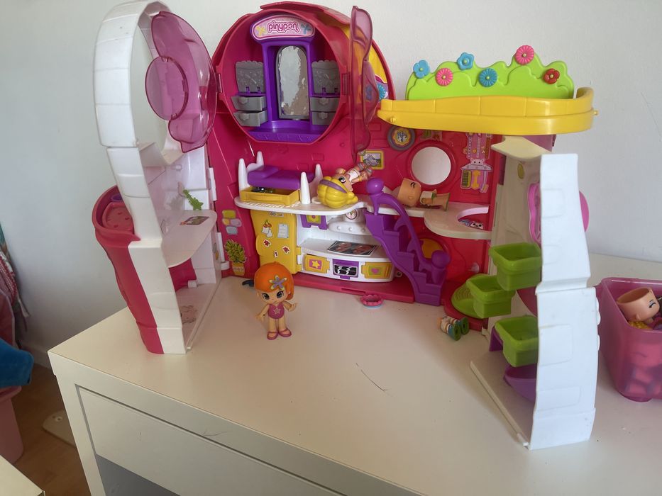 Casa e bonecow Pinypon