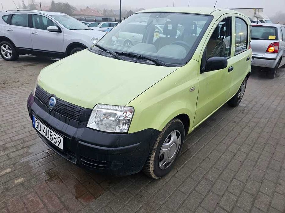 Fiat Panda 2004r/1.1benzyna/opłaty aktualne/54KM/miejskie auto/manual