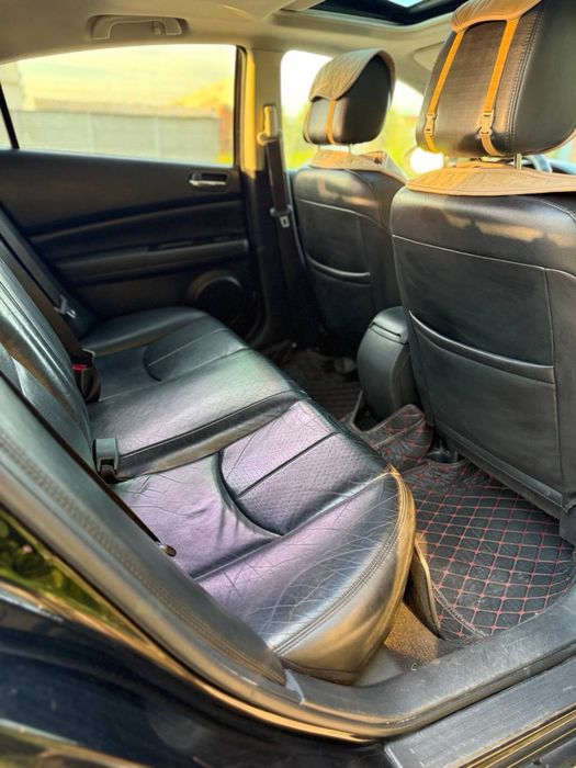 Продам Mazda 6