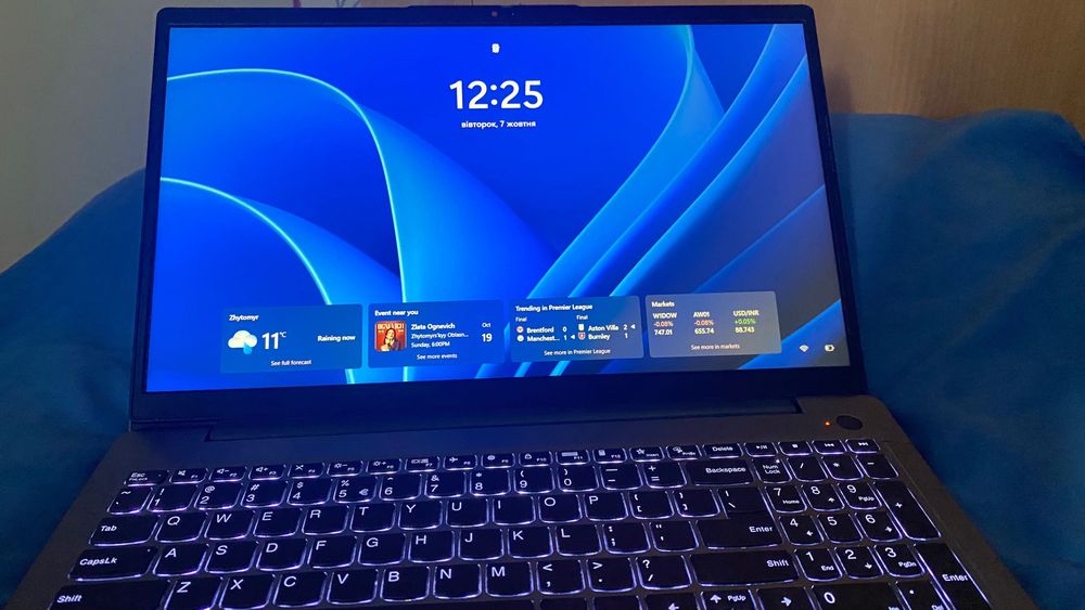 ноутбук Lenovo Ideapad 3