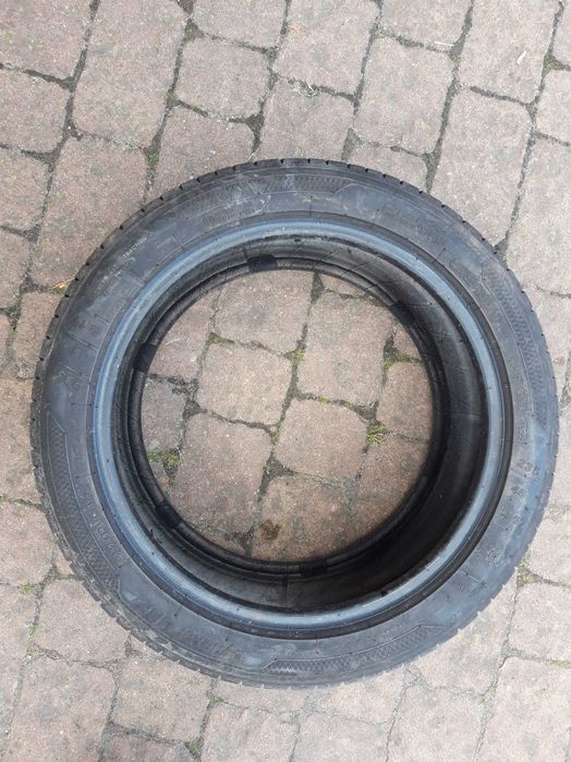 235/45/17 97Y Kleber Dynaxer UHP