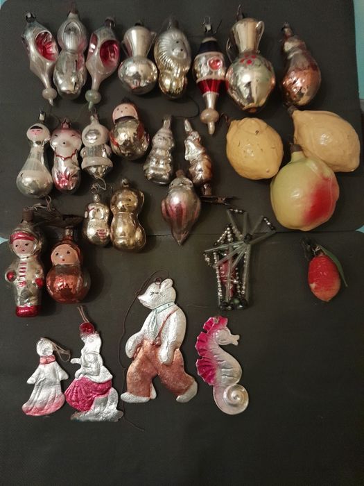 Игрушки на подвесе и прищепках