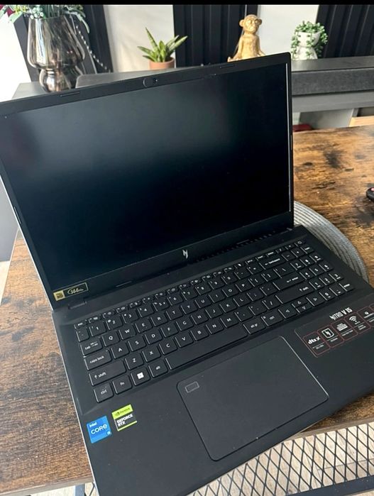 Laptop Acer Nitro V15