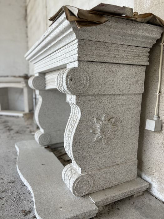 6 Lareiras em granito (4 de canto e 1 frontal)