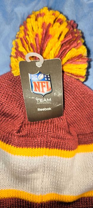 Новая шапка  с бубоном Washington Redskins Reebok NFL