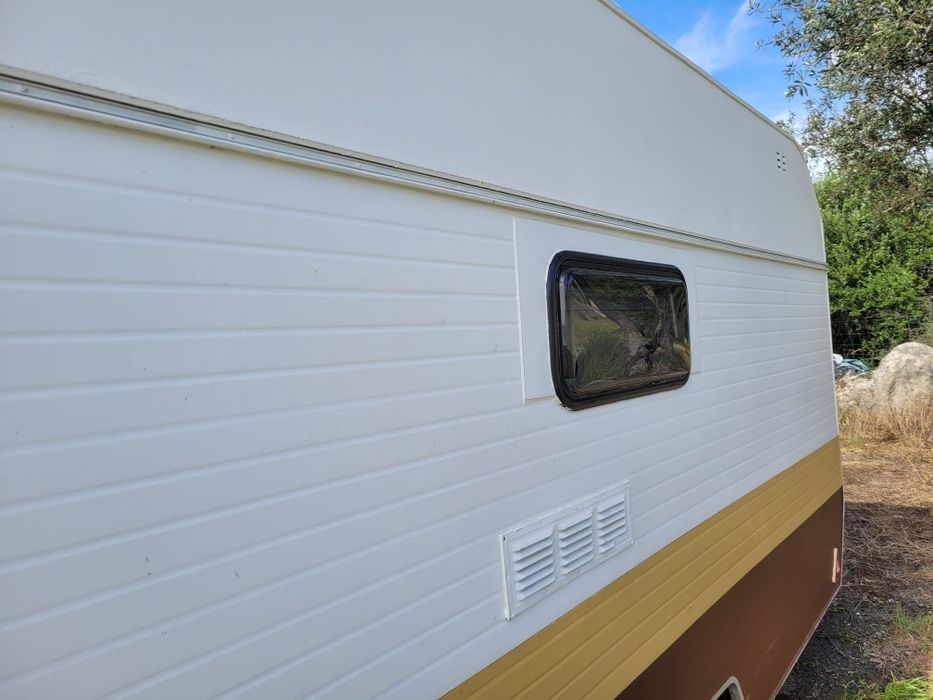Vendo Caravana Vimara 400L de 1982 com documentos renovada em 2021