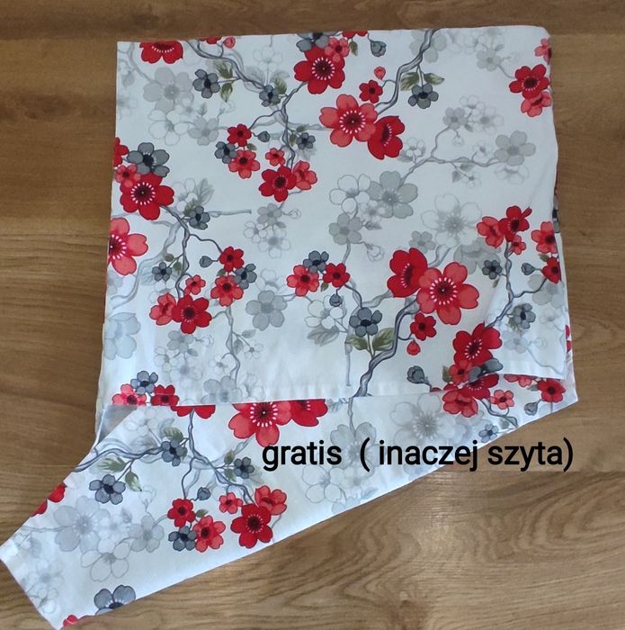 Obrus 90/90 + poszewki 45/45,40/40