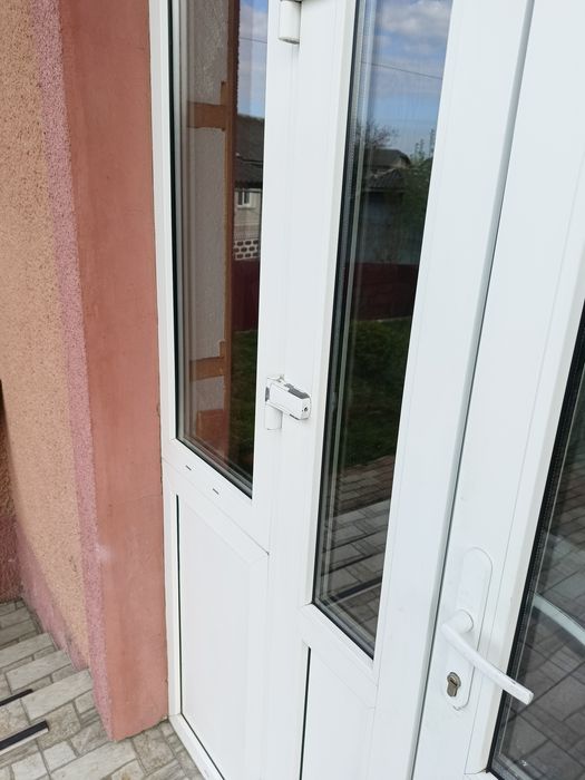 Двері блок пластикові