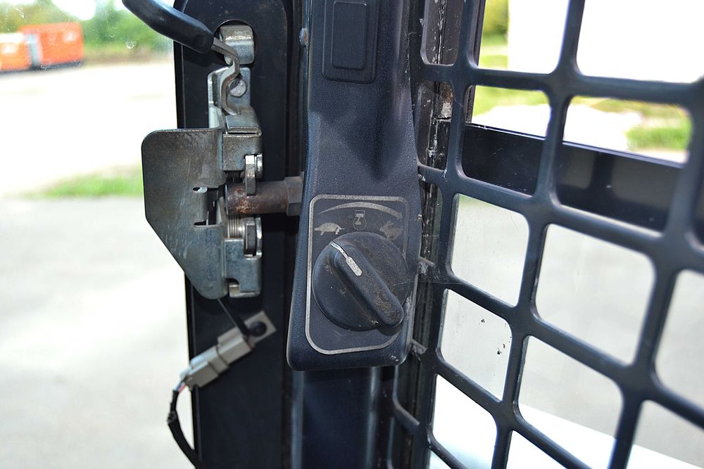 Минипогрузчик BOBCAT S510, 2014 г.в., состояние идеальное! + ВИДЕО