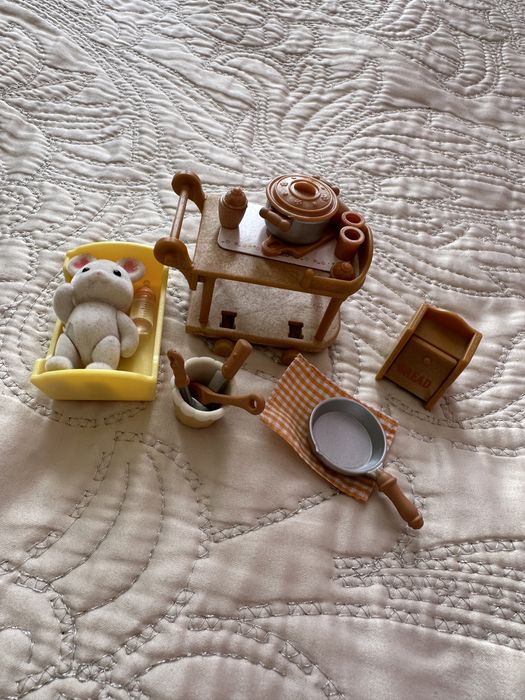 Ігровий набір Кухонний посуд та аксесуари Sylvanian Families