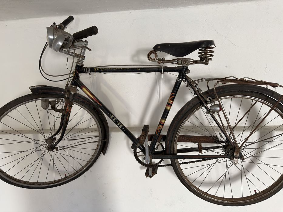 Bicicleta Clássica Ye-Ye (1984) – Ideal para Restauro Simples