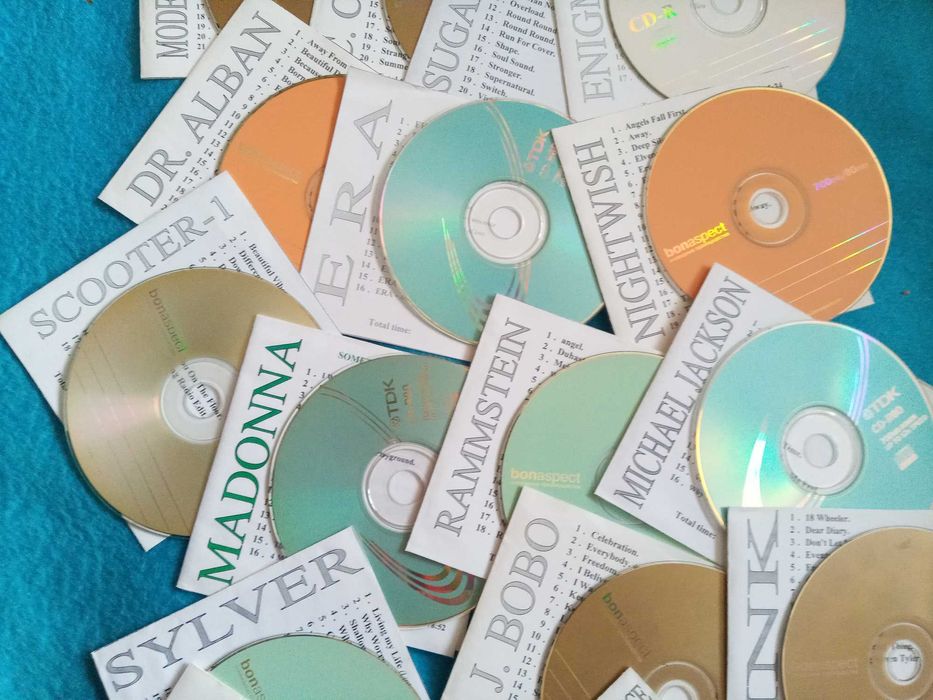 CD диск сборник лучших песен Pink Aqua Sugababes Nightwish D. J. Bobo