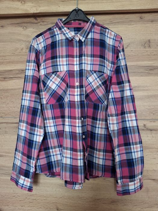 Kolorowa koszulka w kratę