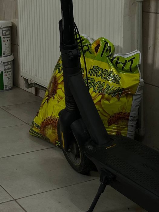 Елекро самокат Ninebot MAX G2