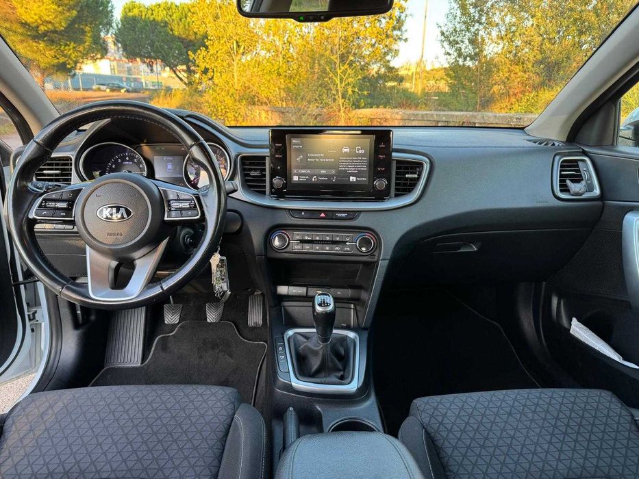 Kia Ceed 1.0 T-GDI 2021 120CV