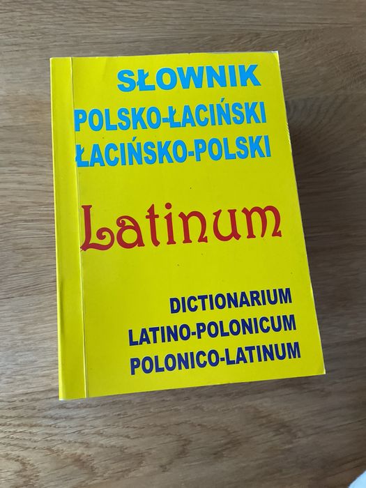Słownik polsko- łaciński