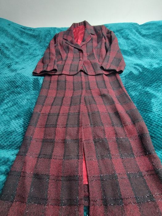 garsonka spódnica i żakiet okazja