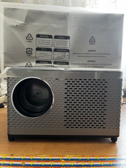 Продам Проектор Домашній !