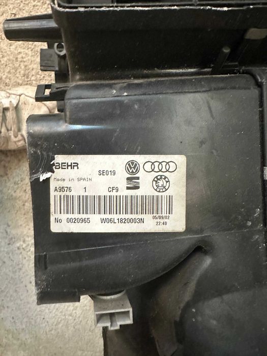 Caixa saufagem tablier Audi / Seat 6L
