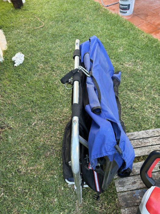 Atrelado de transporte de crianças para bicicleta