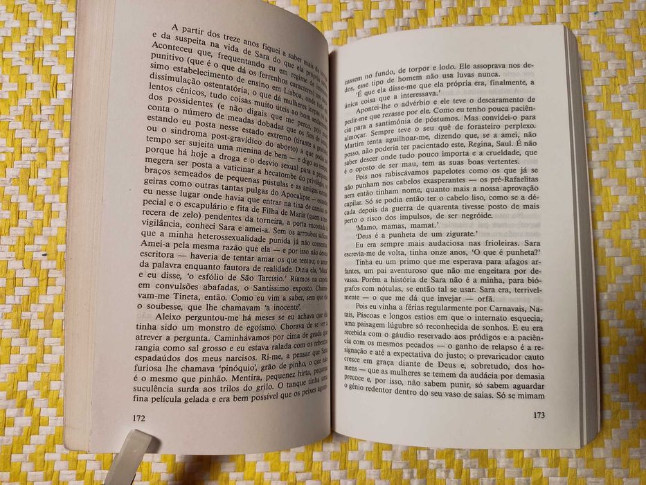 MISSA IN ALBIS
Maria Velho da Costa