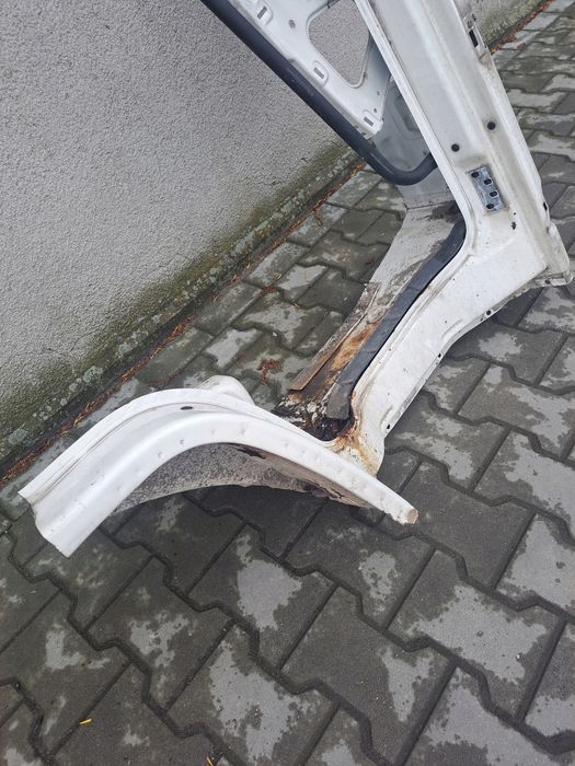 ćwiartka Bok słupek próg Prawy Kabiny Volvo FL 6 00-06