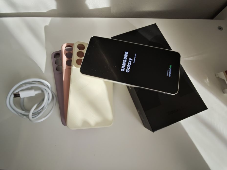 Samsung Galaxy S22 256 GB 8 RAM bardzo dobry stan