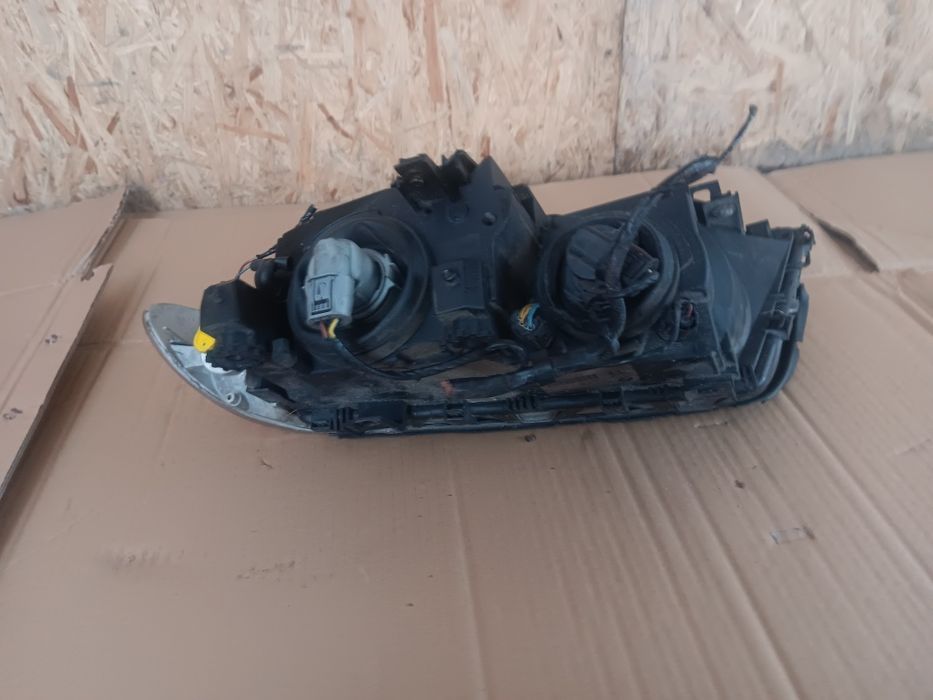 Bmw e46 lampa przód przednia prawa reflektor prawy EU przedlift