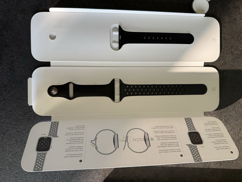 Sprzedam Apple Watch Series 7 Nike 45mm (GPS + Cellular)