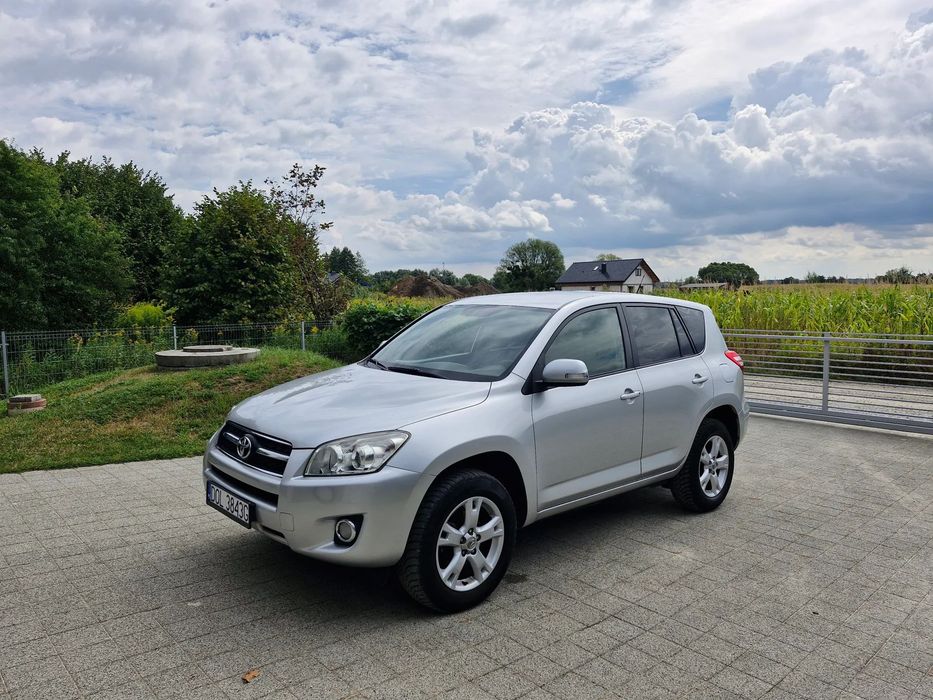Toyota RAV-4